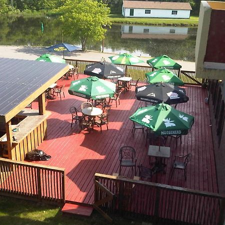 Econo Lodge Smiths Falls Exterior foto